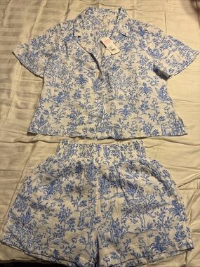 Lilly Pulitzer ladies portor shorts & top cover up set size S/M